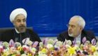 بعد رفض روحاني.. وزير الخارجية الإيراني يتراجع عن الاستقالة