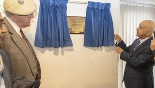 افتتاح قاعة آل مكتوم للمؤتمرات بمركز علاج الشرطة في اسكتلندا