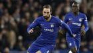 مصير غامض ينتظر هيجوايين بعد فرمان الفيفا