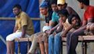 أكاديمي هندي يطالب نيودلهي بحماية العمال من استغلال قطر