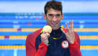 السباح الأمريكي "مايكل فيلبس"