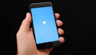 قضية جديدة لبلاك بيري ضد مواقع التواصل الاجتماعي