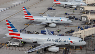 الولايات المتحدة تحظر شحن بطاريات الليثيوم على الطائرات