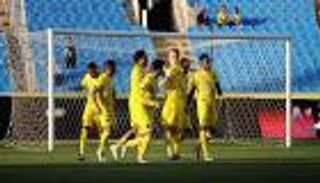 رباعية الاتفاق تمنح التعاون رقما تاريخيا في الدوري السعودي