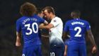 هاري كين ينجو من العقوبة قبل الديربي أمام أرسنال