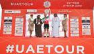 الإيطالي فيفياني يحقق لقب المرحلة الخامسة لطواف الإمارات