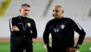 مدرب العين يلوم التحكيم بعد الخسارة من شباب الأهلي