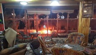 صورة متداولة لآثار الانفجار قرب جامعة الموصل