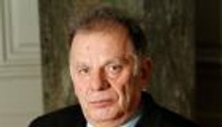 وفاة العالم الروسي زوريس ألفيروف الفائز بـ"نوبل للفيزياء"