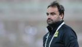 مدرب اتحاد جدة يكيل المديح للسومة بعد هدفه في الديربي