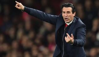 أوناي إيمري مدرب أرسنال