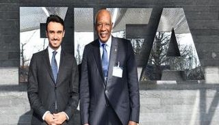 الأمير عبدالعزيز تركي الفيصل وأحمد عيد