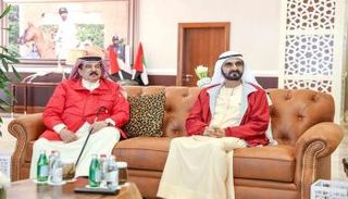  الشيخ محمد بن راشد آل مكتوم خلال لقائه الملك حمد بن عيسى آل خليفة