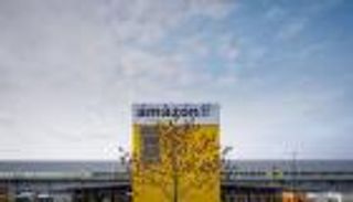 فرنسا تعتزم فرض 5% ضرائب على إيرادات شركات الإنترنت العملاقة 