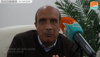 الروائي المصري عادل عصمت