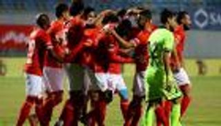 الأهلي يواصل الضغط على الزمالك بفوز كبير على بتروجيت