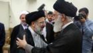 رجل خامنئي رئيسا لقضاء إيران.. قبضة قمعية في وجه المحتجين