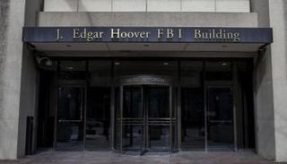 "إف بي آي" يعزز جهوده لمكافحة غسل الأموال والرشاوى