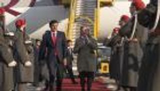 صحيفة نمساوية تهاجم بذخ "تميم" خلال زيارته فيينا