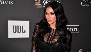 المغنية الأمريكية نيكول شوارزنجر 