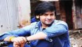 شاشانك فياس لـ"العين الإخبارية": شاروخان مثلي الأعلى وبدايتنا متشابهة