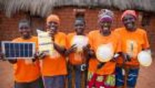 في اليوم العالمي للمرأة.. 3 مبادرات نسائية للحفاظ على كوكب الأرض