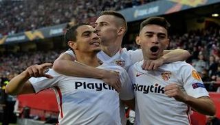 لاعبو إشبيلية