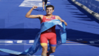 مولا وكيتي يفوزان بسباق النخبة لبطولة ضمان أبوظبي للترايثلون