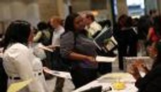 انخفاض طلبات إعانة البطالة الأمريكية الأسبوع الماضي