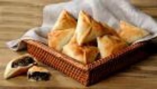 طريقة عمل فطائر السبانخ