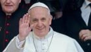 بابا الفاتيكان في اليوم العالمي للمرأة: تجعل العالم جميلا 
