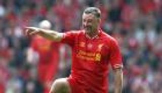 مهاجم ليفربول السابق: أجويرو سيحفز صلاح لاستعادة مستواه