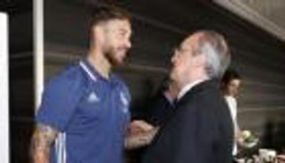 استطلاع رأي: تأييد جماهيري لراموس في خلافه مع بيريز