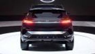 بالصور.. كيا تكشف مزايا سيارة Niro الجديدة