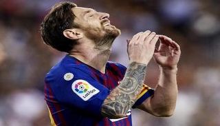 ليونيل ميسي قائد برشلونة