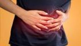 8 أطعمة ومشروبات تقلل حموضة المعدة