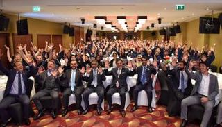 سفارة الإمارات تودع الفريق البريطاني 