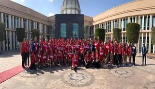 سفير فرنسا في الإمارات يستقبل وفد بلاده 