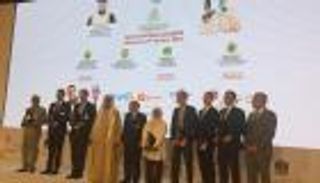 بالصور.. نهيان بن مبارك يكرم الفائزين بجائزة خليفة الدولية لنخيل التمر 2019