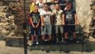 الشرطة الإيطالية تقبض على عصابة مراهقين بزعامة فتاة عمرها 15 عاما