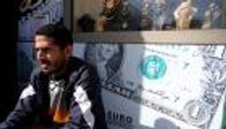 الذهب يستقر قرب أعلى مستوى في أسبوع وسط مخاوف من تباطؤ عالمي