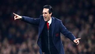 أوناي إيمري مدرب أرسنال