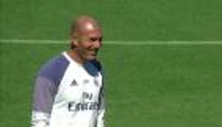 تقارير.. زيدان مديرا فنيا لريال مدريد