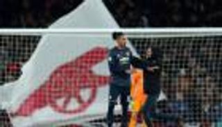 فيديوجراف.. الشغب يغزو الملاعب البريطانية في 72 ساعة