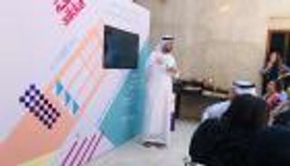 تحت شعار "نافذة الفن والتسامح".. 48 فنانا عالميا بمعرض سكة الفني بدبي