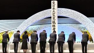 جانب من إحياء ذكرى "تسونامي 2011"