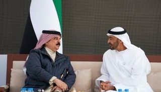 الشيخ محمد بن زايد آل نهيان وملك البحرين