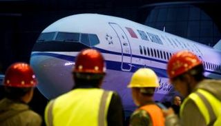 تسليم أول طائرة من طراز بوينج 737 ماكس 8 - أرشيف 