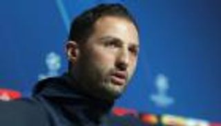 مدرب شالكه ينتظر أداءً استثنائيا أمام مانشستر سيتي