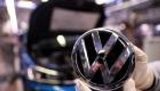 فولكسفاجن ستلغي 7 آلاف وظيفة لتمويل انتقالها إلى السيارات الكهربائية